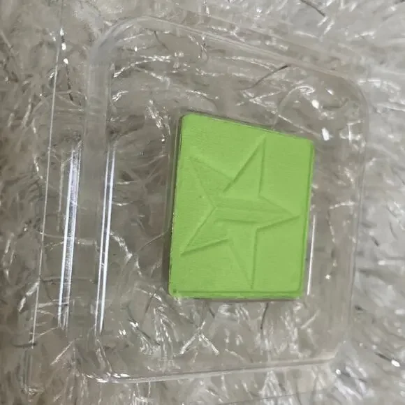 NIB Jeffree Star Cosmetics Chameleon Fetish Eyeshadow - Picture 4 of 4